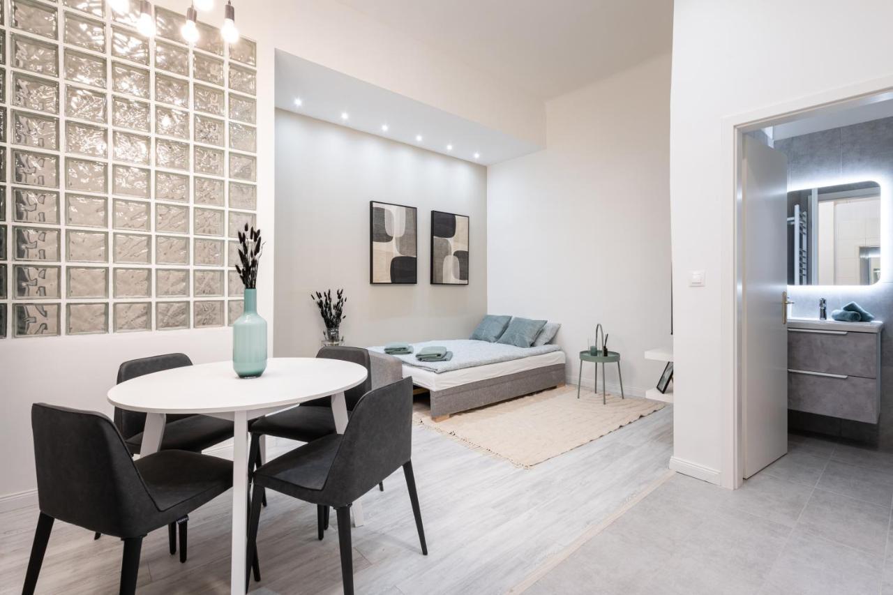 Appartement Kl31 - Urban Escape - Prime Location - Klauzal Square By Bqa à Budapest Chambre photo