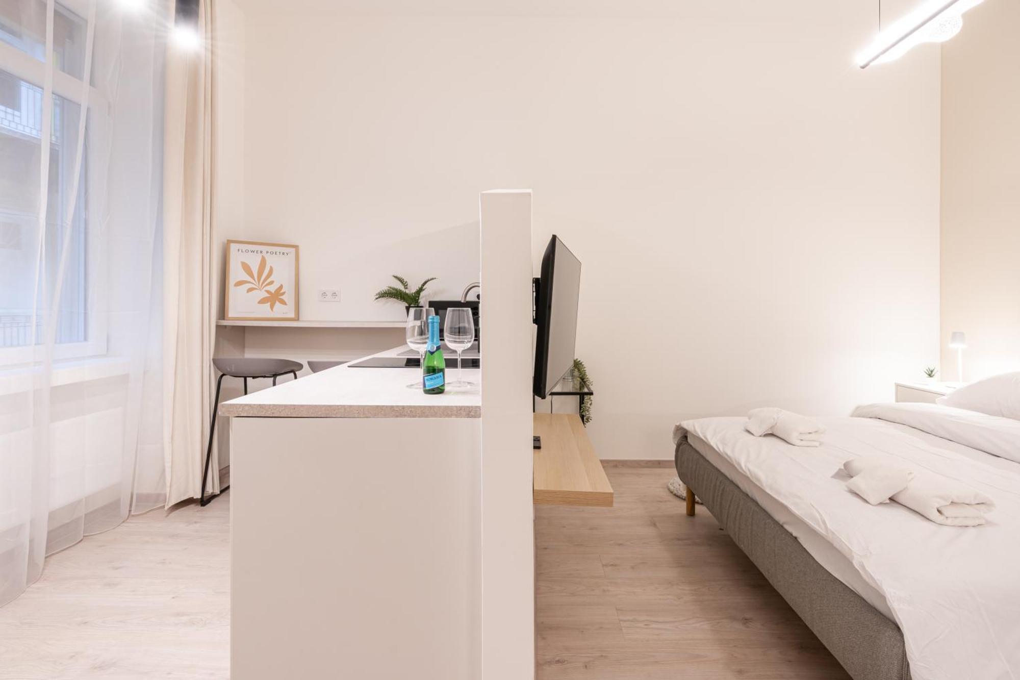 Appartement Kl31 - Urban Escape - Prime Location - Klauzal Square By Bqa à Budapest Extérieur photo