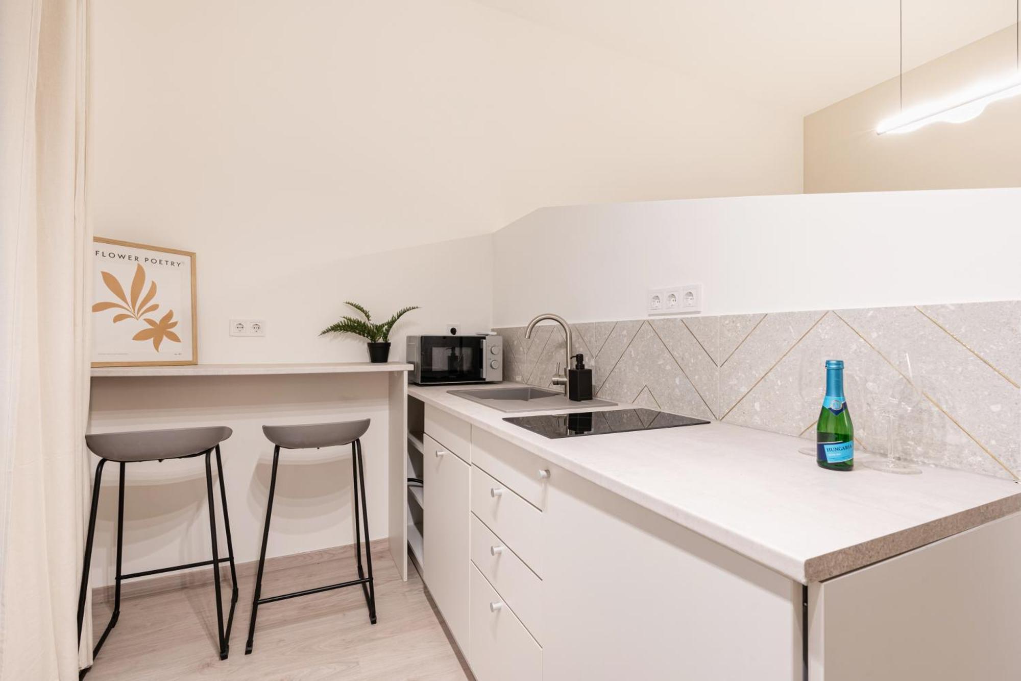 Appartement Kl31 - Urban Escape - Prime Location - Klauzal Square By Bqa à Budapest Extérieur photo